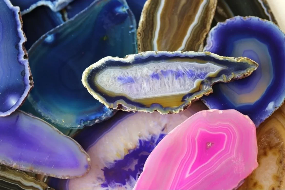 Agate - Cristale naturale, Pietre semipretioase