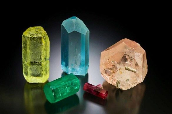 Beril - Cristale naturale - Pietre semipretioase