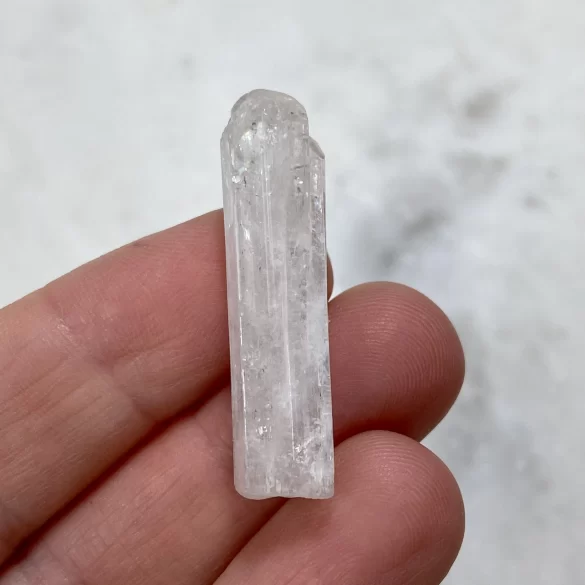 Danburit - Cristale naturale - Pietre semipretioase