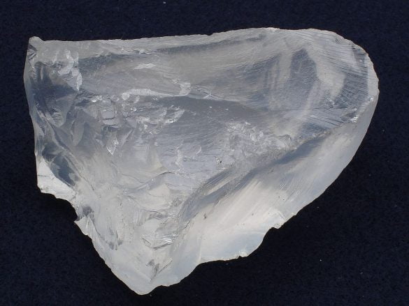 Petalit - Cristale naturale - Pietre semipretioase