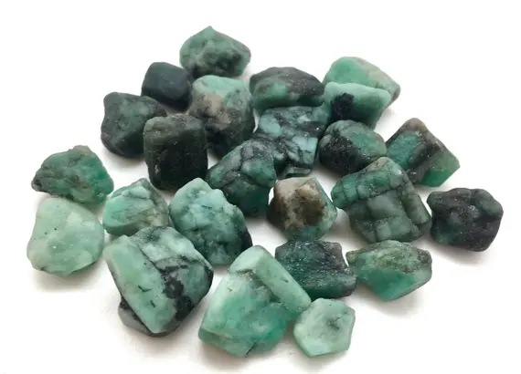 Smarald - Cristale naturale - Pietre semipretioase