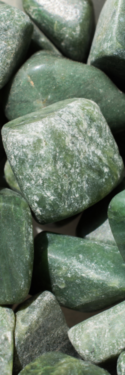 Jadul – o piatră semiprețioasă mai scumpă decât aurul în cultura Maya1
